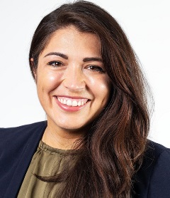headshot of Laine Himmelmann