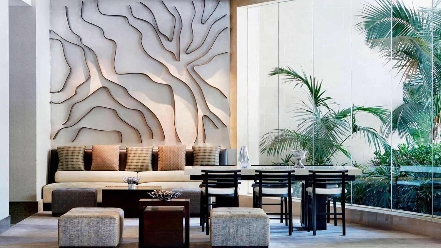 lobby of Anaheim Marriot Hotel lobby of Anaheim Marriot Hotel