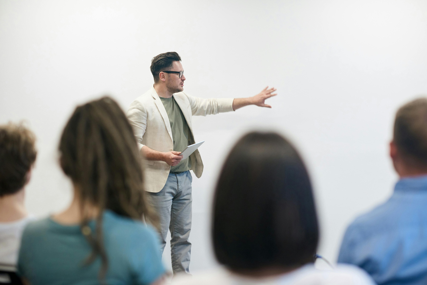 teacher lecturing to students